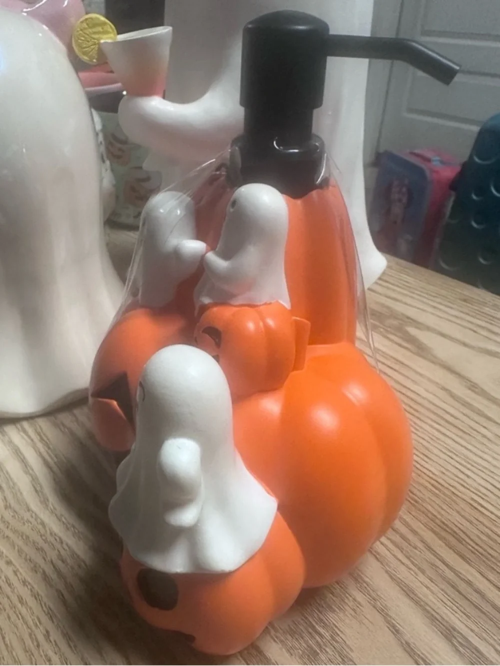 Halloween Ghost & Pumpkin Soap Dispenser Jack O’ Lantern Ceramic Decor